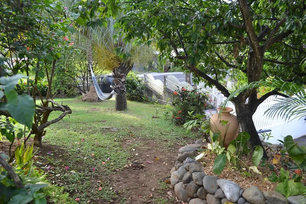 La Nicotoria Haut De Villa T4 Deshaies Guadeloupe